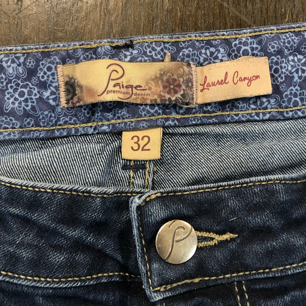 Paige denim Laurel Canyon size 32 low rise